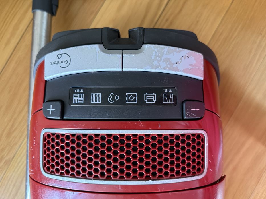 Aspirador Miele Cat&Dog S8