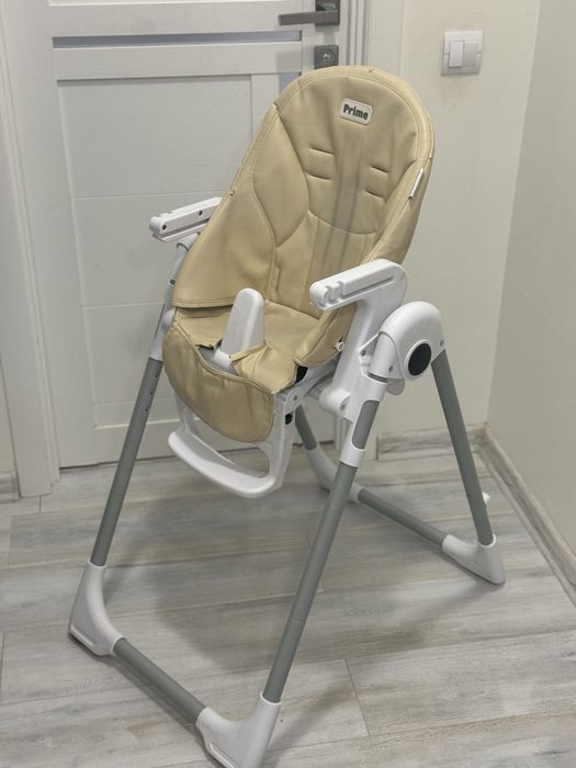 Столик для годування