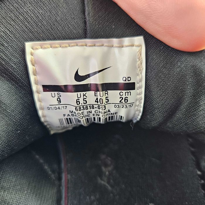 Кроссовки Nike Huarache. Размер 40