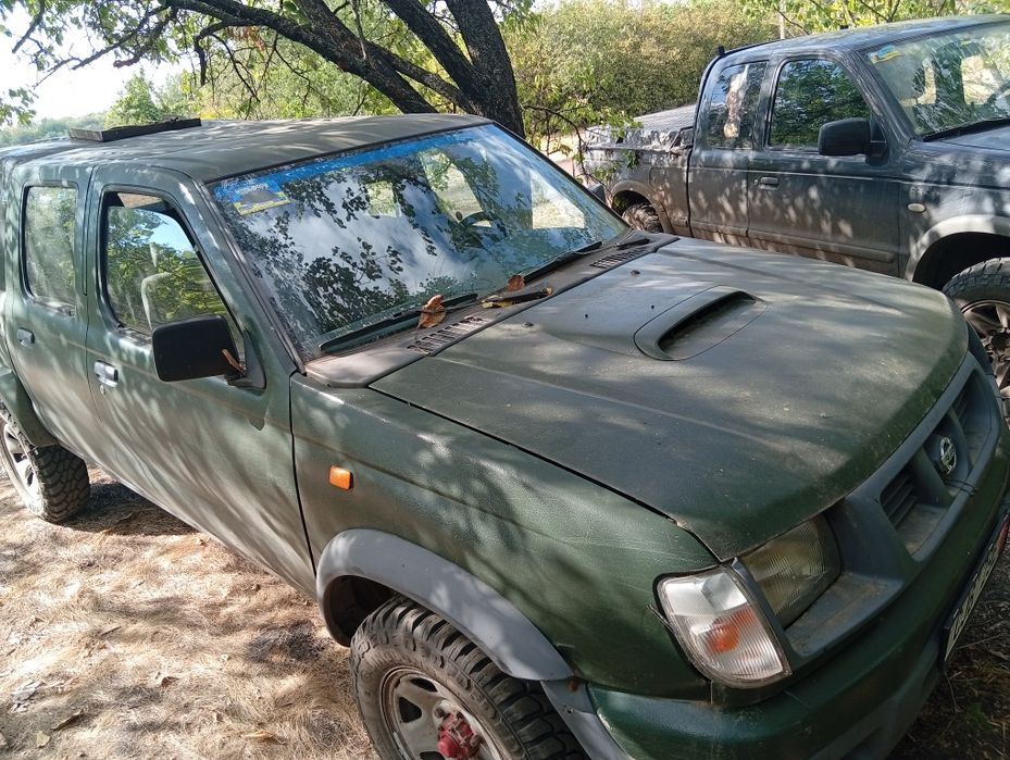 nissan navara d22