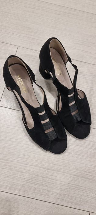 Buty czółenka Wittchen nowe okazja