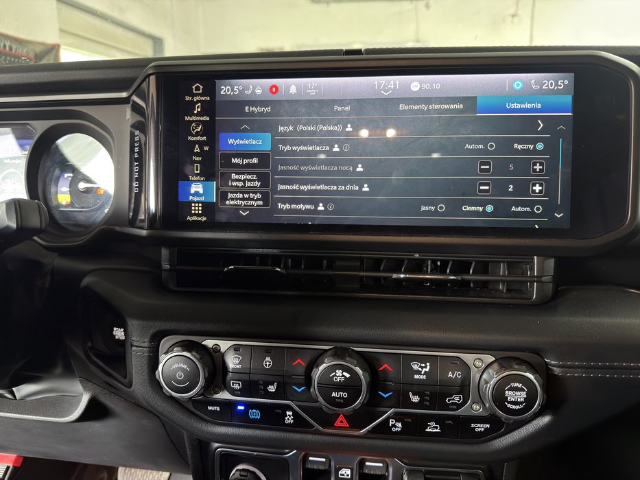 Konwersja FCA Jeep Dodge RAM Chrysler (WL, WK2, Wrangler JK JL, Durango, Pacifica, 1500, Charger, Challenger, Wagoneer, Grand Wagoneer etc.)