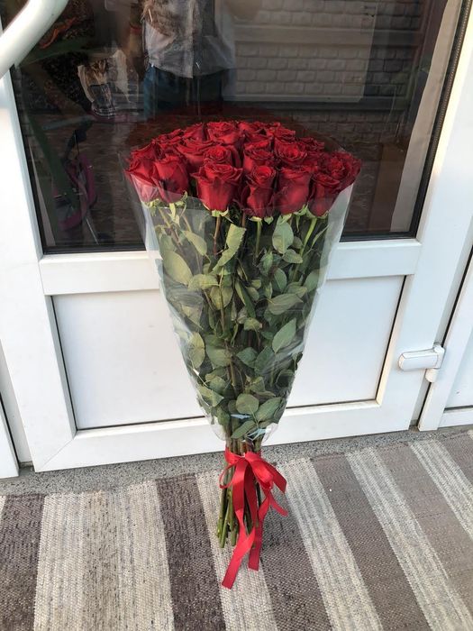 Розы  Троянди круглосуточно