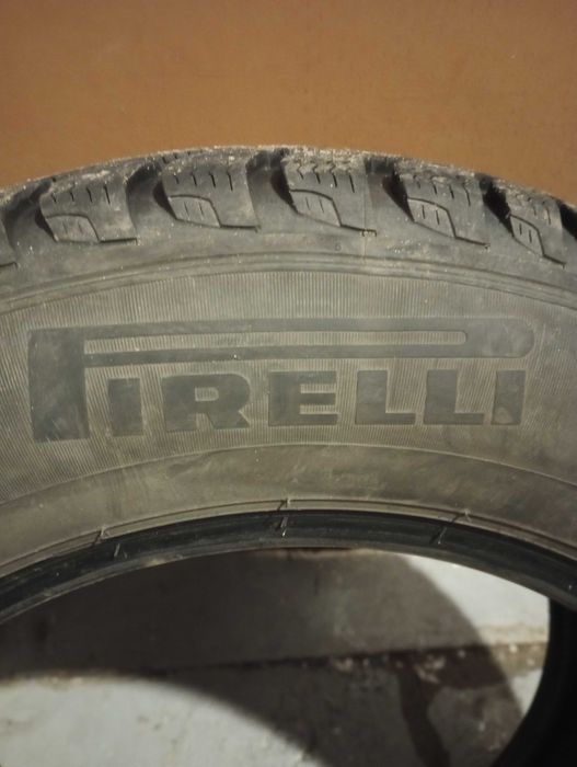 4xOpony zimowe Pirelli 195/65r15