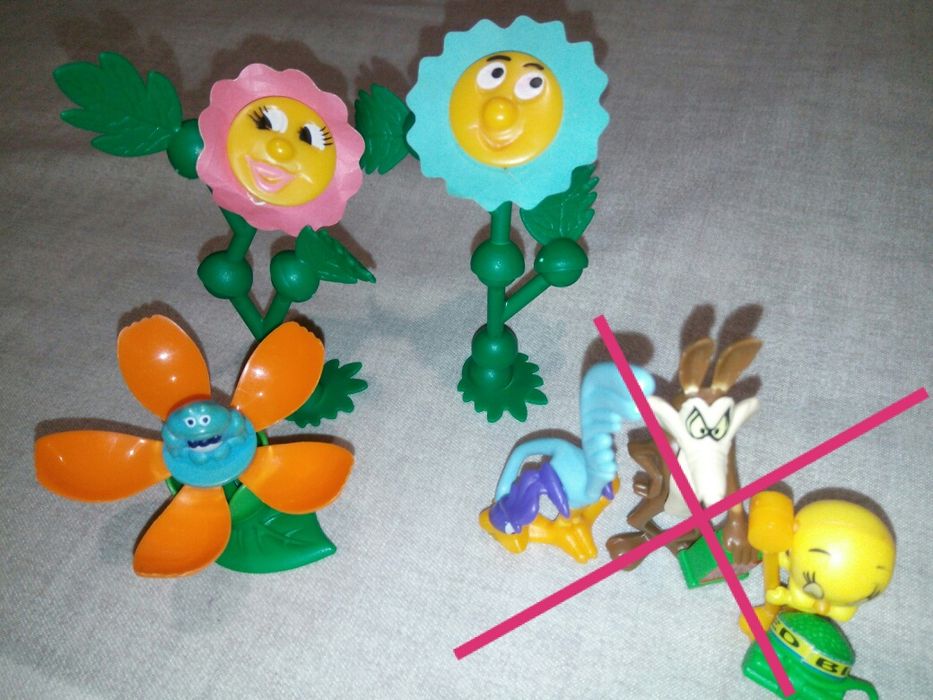 Іграшки Кіндер сюрприз/ Киндер/ Kinder