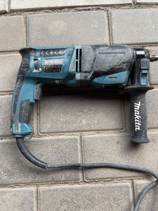 Wiertarka udarowa makita SDS HR2631FT