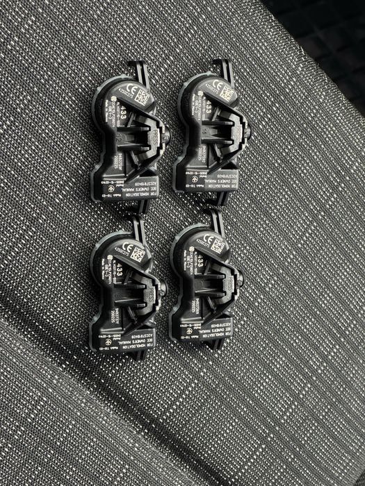 Датчику тиску Mitsubishi Continental 433 MhZ A2C37819409 4250C275