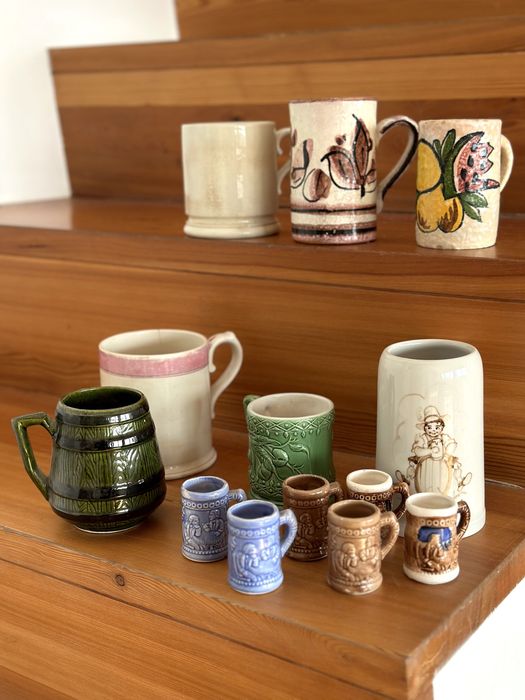 Lote com várias peças de decoração e coleção 1/2