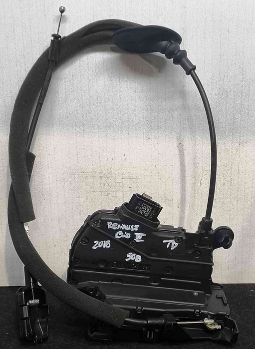 Fechadura / Fecho Porta Trás Direito 825002104R - RENAULT CLIO IV