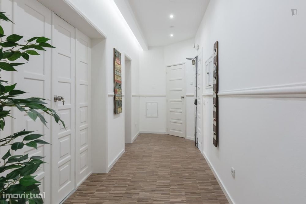 Quarto - localizado em Alameda Lisbon