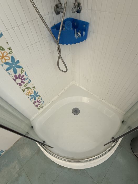 Cabine duche de canto com base
