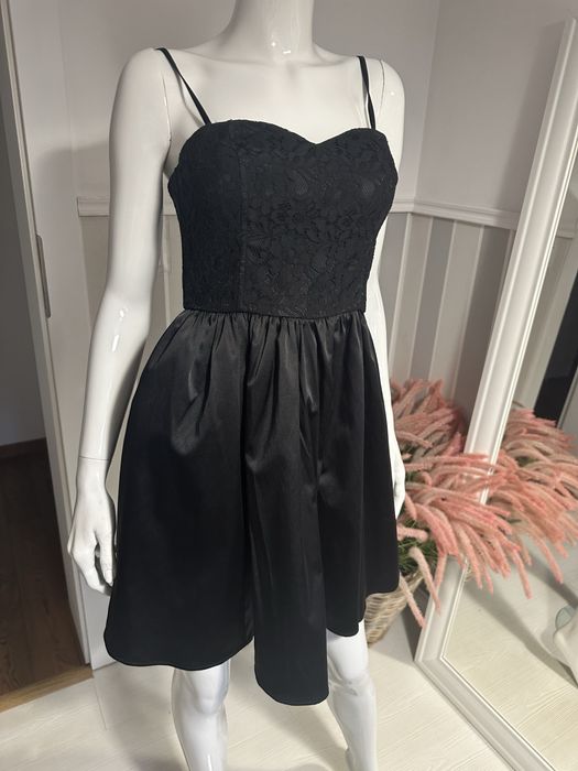 Sukienka czarna mala czarna S