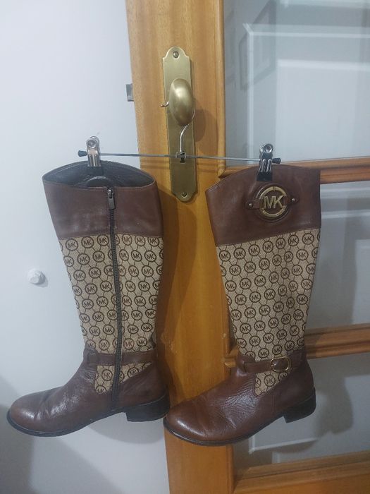 Bota ðe marca marrom