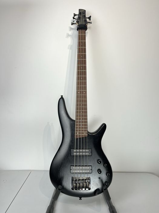 Baixo Ibanez SR305EB-WK