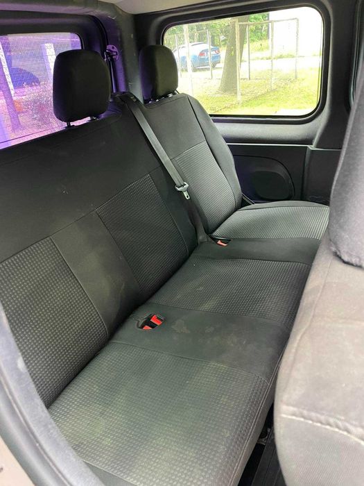 Мінівен Рено трафік