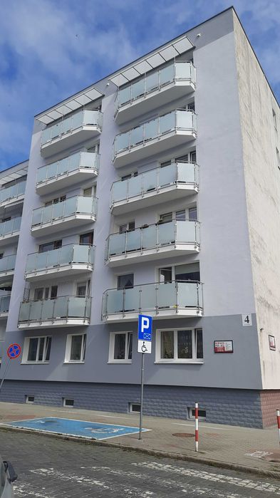 Nowoczesna kawalerka: po remoncie, wyposażona, dobra lokalizacja, winda