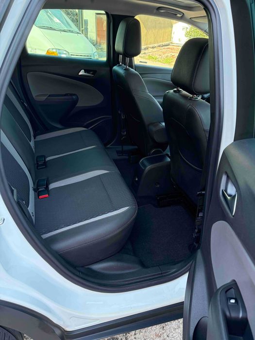 Opel Crossland X 1.2 Turbo — photo 5