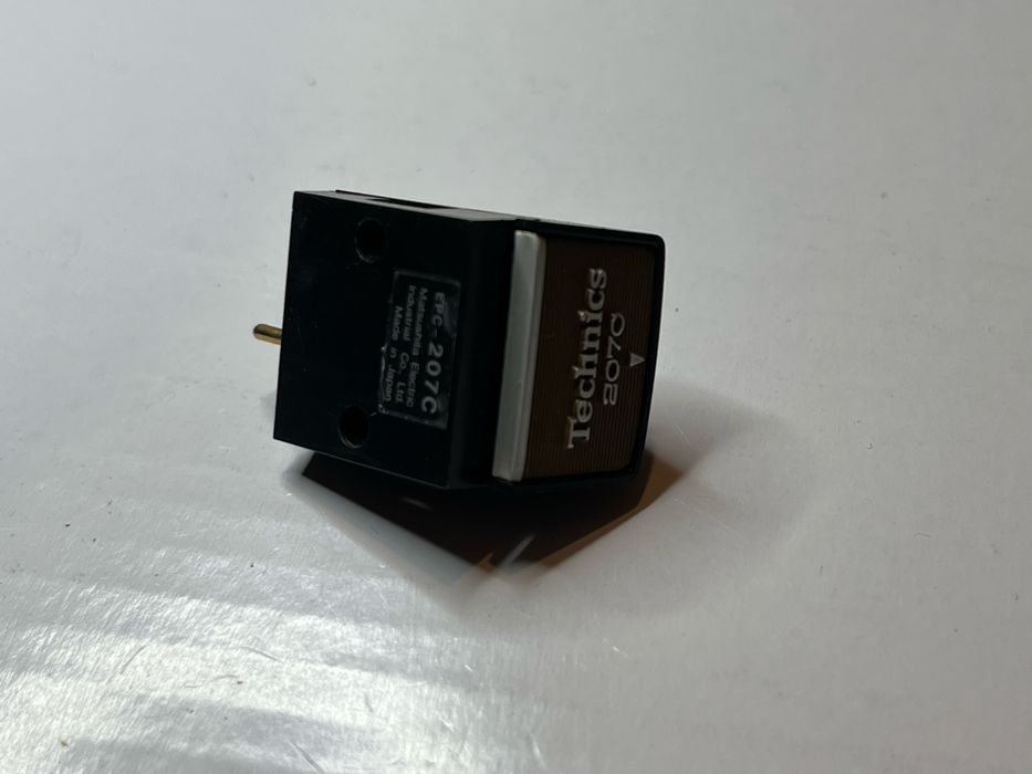 Высококачественная японская головка для винила TECHNICS EPC-207C