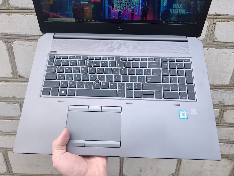 6 ядер, 17.3", 8гб відеокарта Ігровий ноутбук HP Xeon/16/500/P4200 8gb