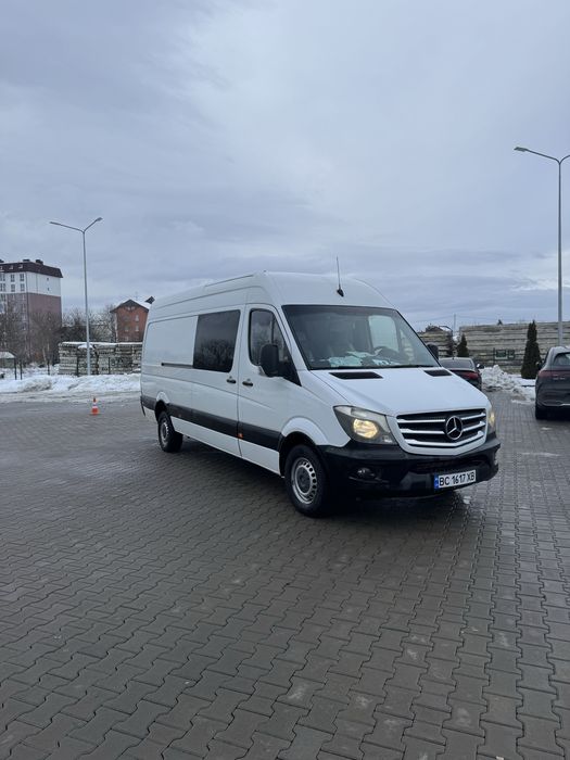 Продам Sprinter 318