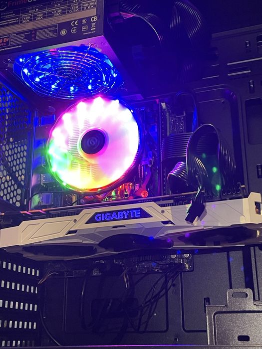 GTX 1080Ti 11GB | 16GB DDR4 | 12 Ядер | 128GB SSD | 600W Ігровий ПК