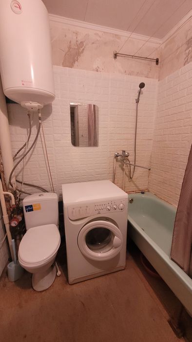 Южная Борщаговка 1 комн квартира Симиренка