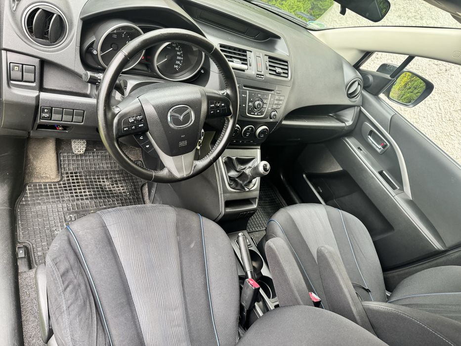 Mazda 5 super stan