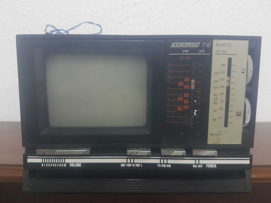 Rádio e TV Antigo para Colecionadores