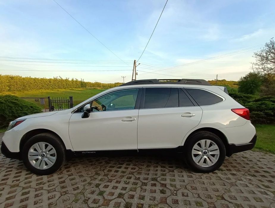 Subaru Outback Piękny Subaru Outback V EYESIGHT PREMIUM PB/LPG(gaz) bogata wersja