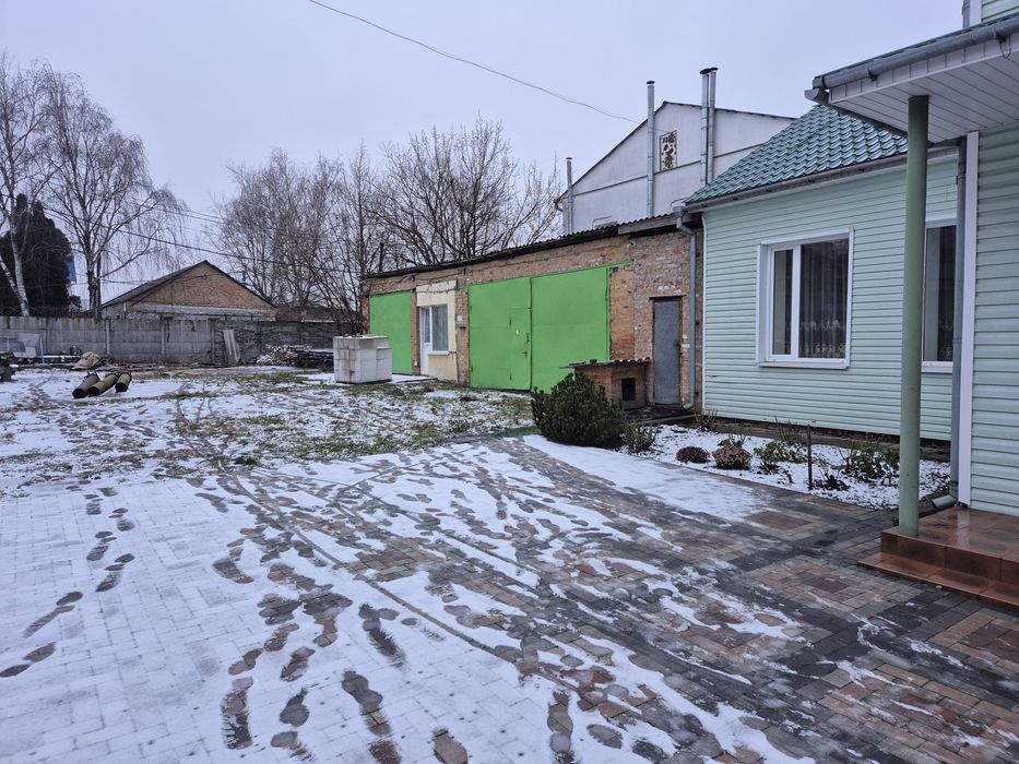 Продам Малярку,  комерційну приватизовану територію!