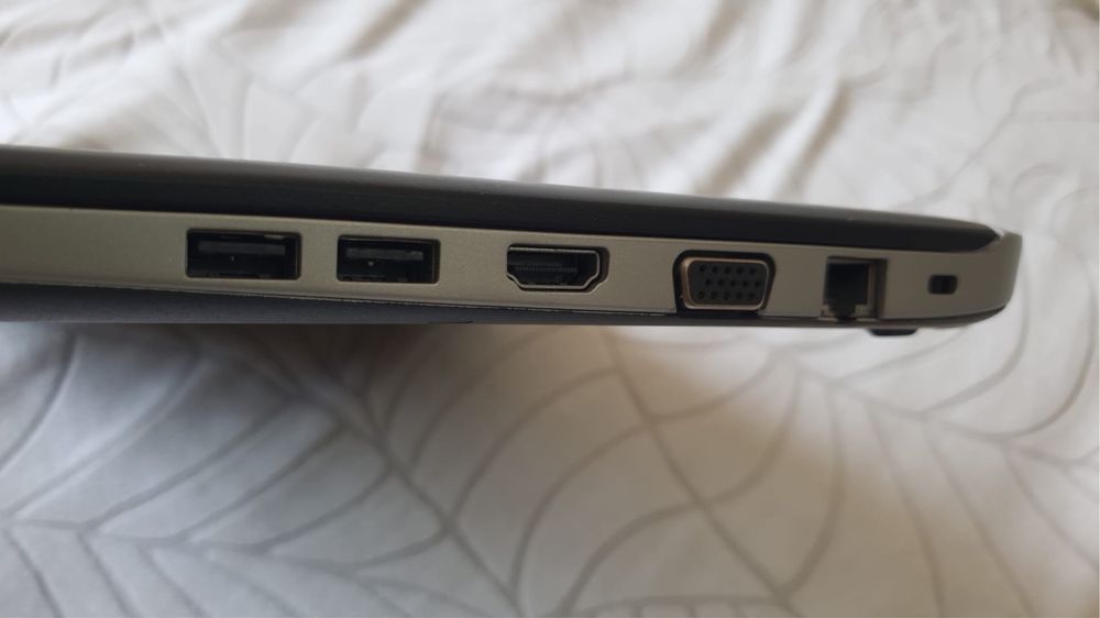 Portátil HP ProBook 440 G3 | Intel Core i5 6ª Geração | 8GB RAM | 256GB SSD