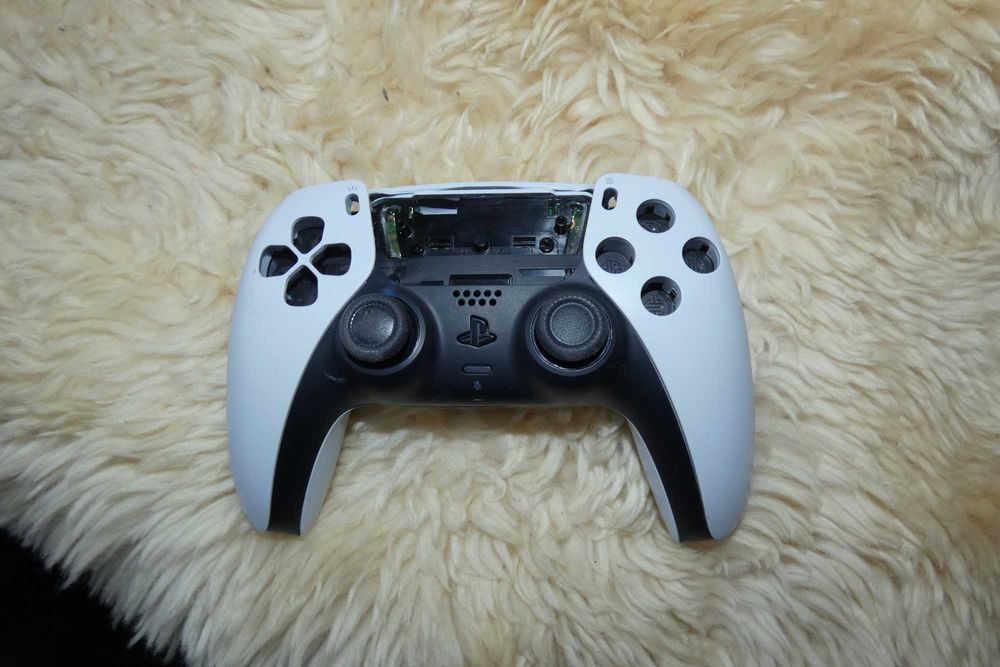 Оригинальный DualSense PS5 (Rev 2 / BDM-020) на запчасти / донор