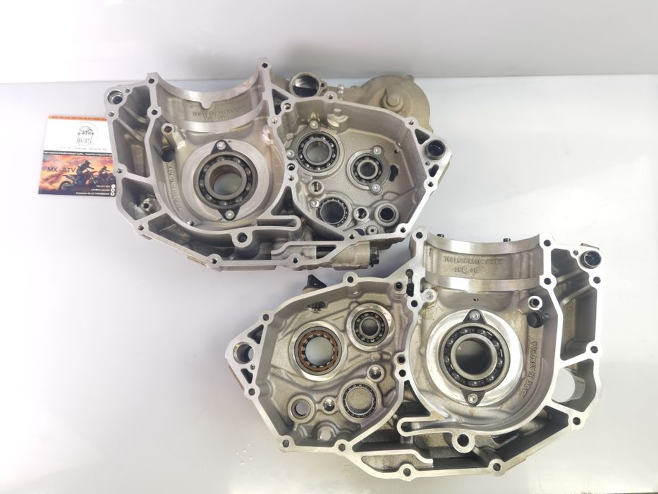 Kartery silnika KTM EXC 400, 09R