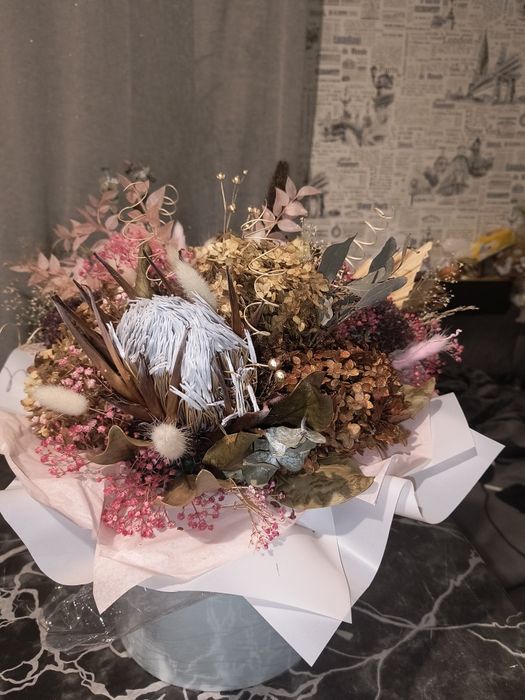 Сухоцвіти, букети із сухоцвітів, весільні букети,  бутоньєрки,протея