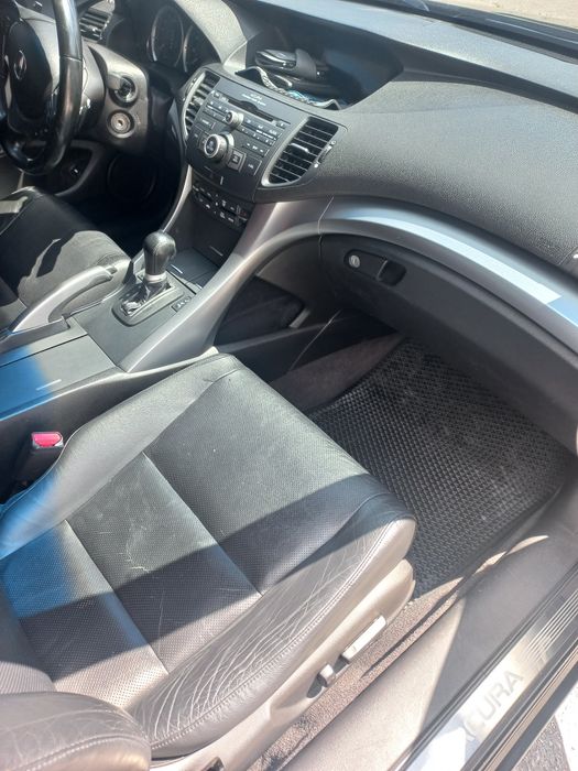 Acura tsx 2010 року