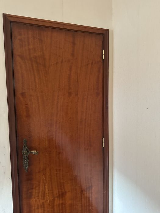 Portas de interior em madeira