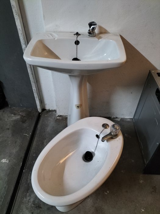 bidé _ marca Valadares