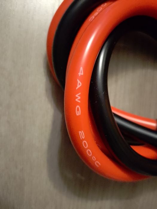 Комплект силіконових проводів 4AWG 1м.