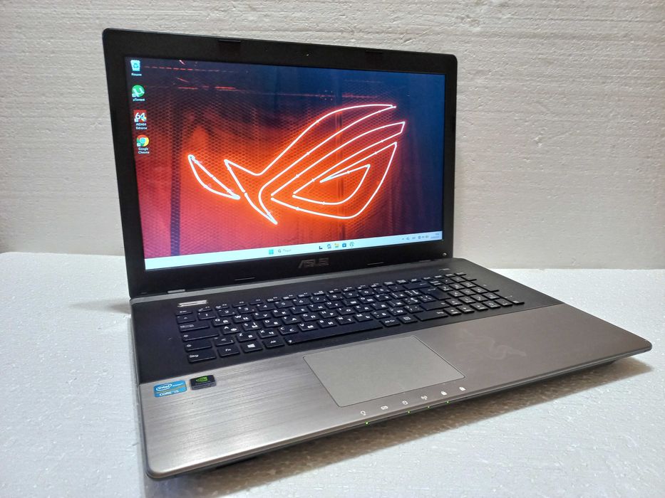 17.3" Экран! БОЛЬШОЙ + Мощный ASUS K75V / Intel Core i5 / 8 RAM / SSD / + ГАРАНТИЯ!