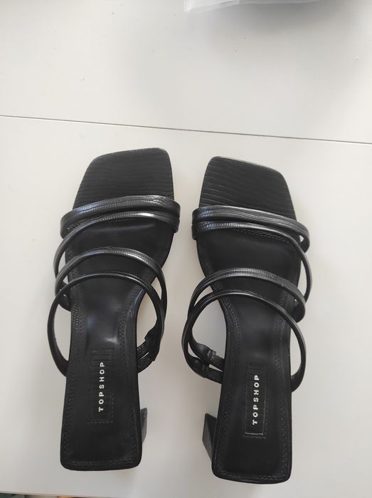 Wydam sandały 2 pary