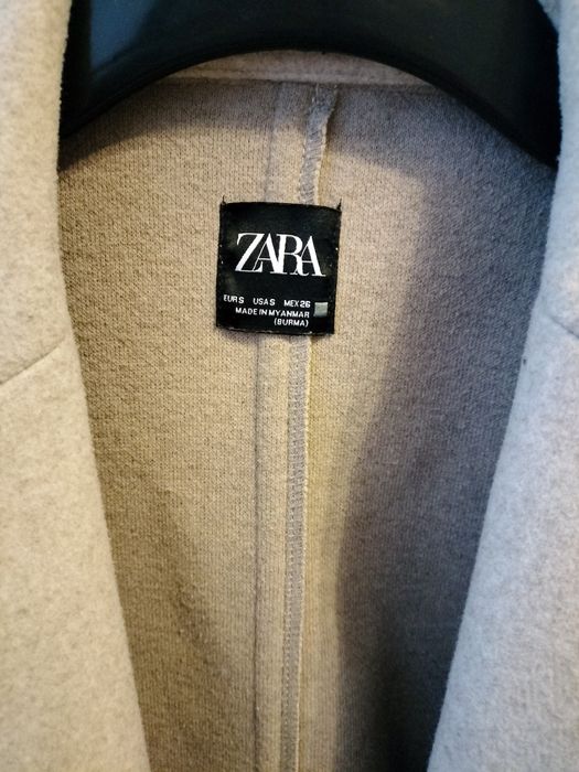 Kremowy sweter Zara 36