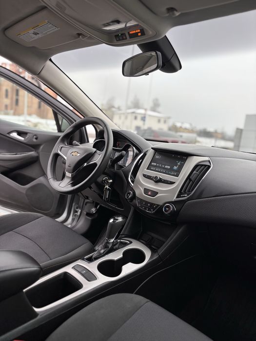 Продам Авто chevrolet cruze