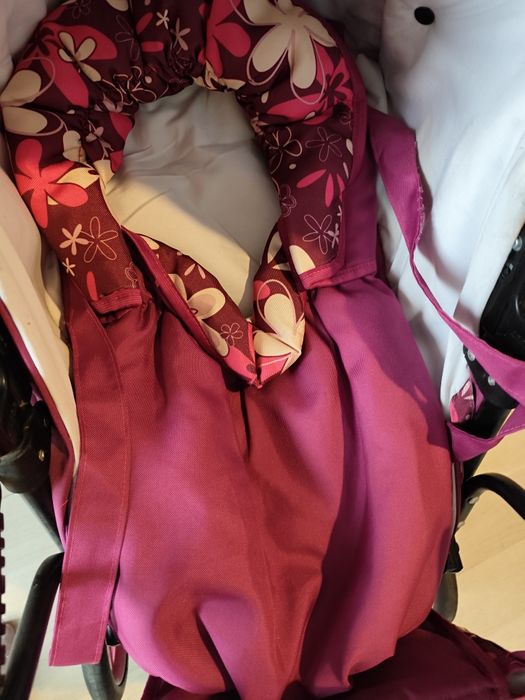 Wózek głęboki i spacerowy dla lalek