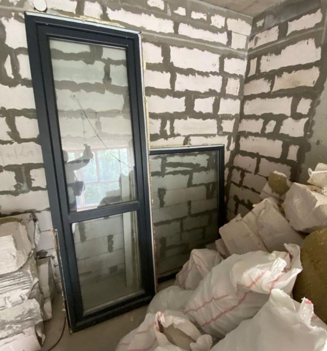 Металопластикове двері, 3 скла, 6 камерне,антрацит чорні