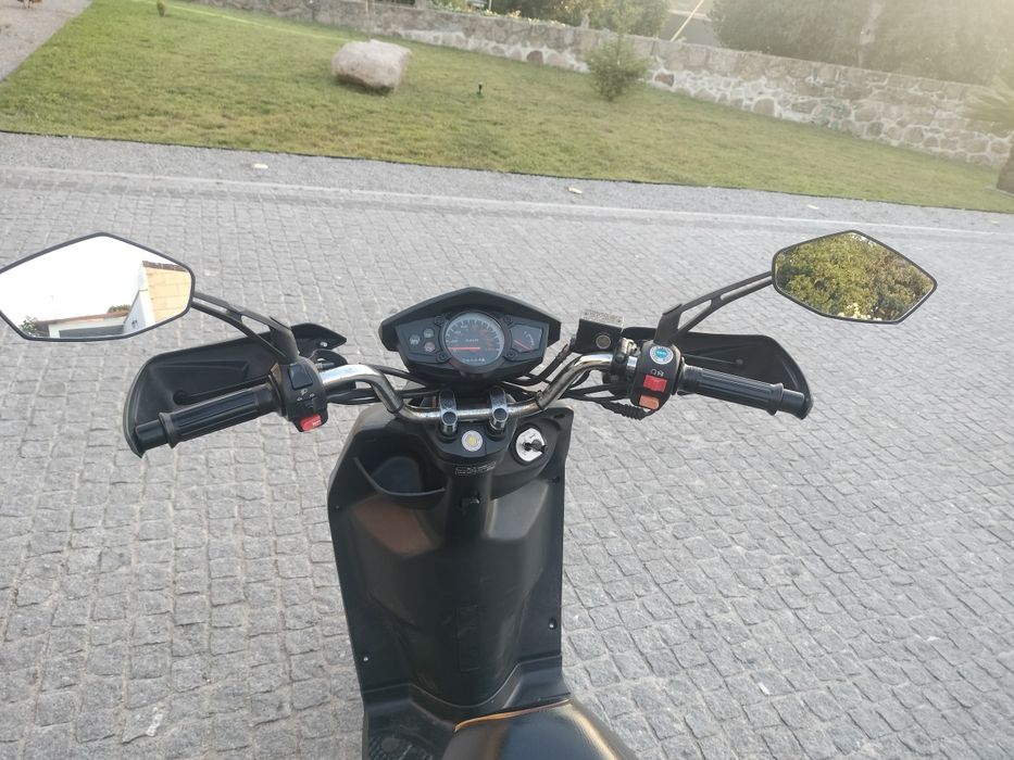 scooter 125 como nova