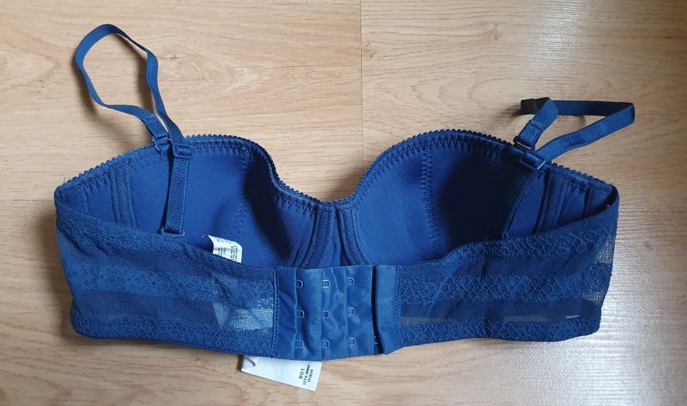 Biustonosz marki Tezenis 70A