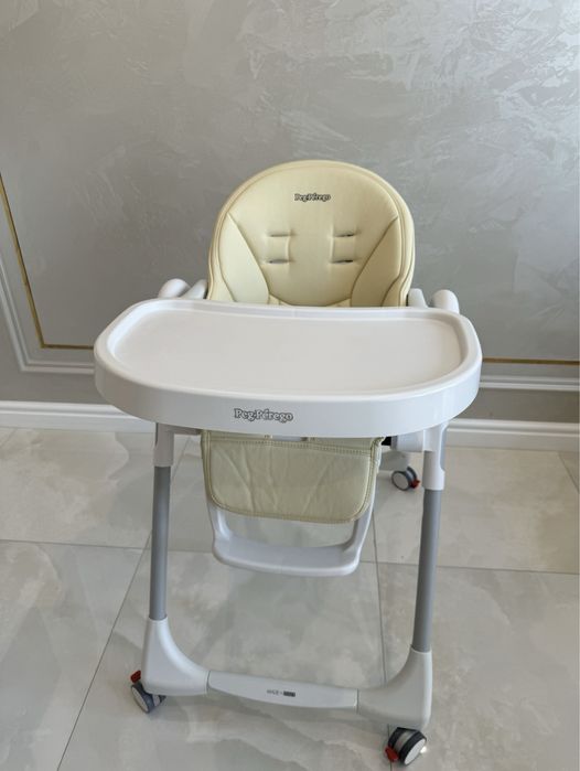 Стульчик для годування Peg Perego