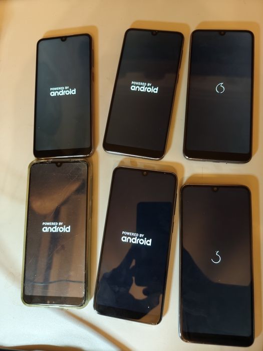 6 x Vodafone Smart V10  e 9x Vodafone  Smart X9