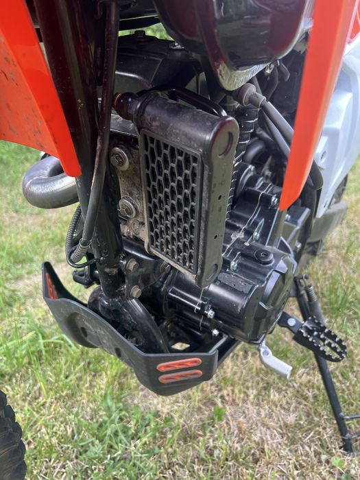 Продам ендуро мотоцикл Exdrive ProFactory 250