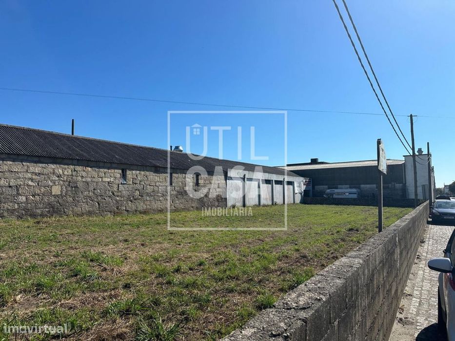 4 Building Plots in Marinhas